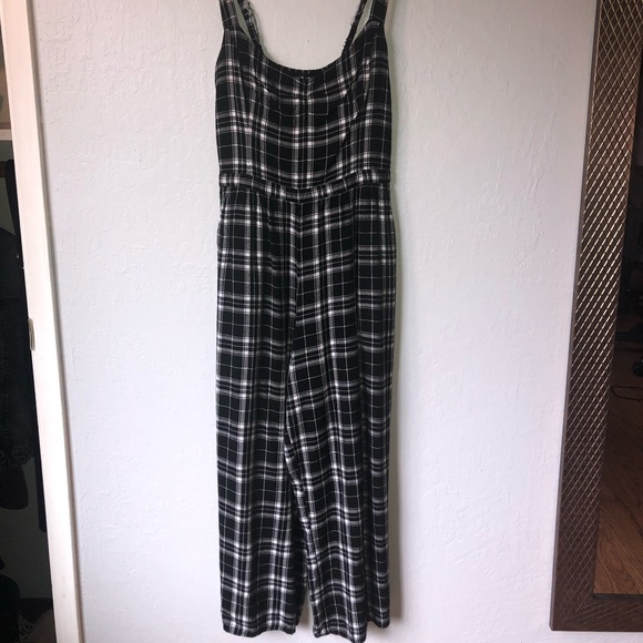 Gingham Print Hollister Jumpsuit - Picture 1 of 5